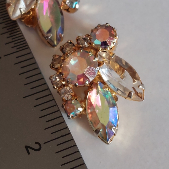 Juliana DeLizza & Elster stunning AB and clear rhinestone goldtone clip earrings - Picture 8 of 15